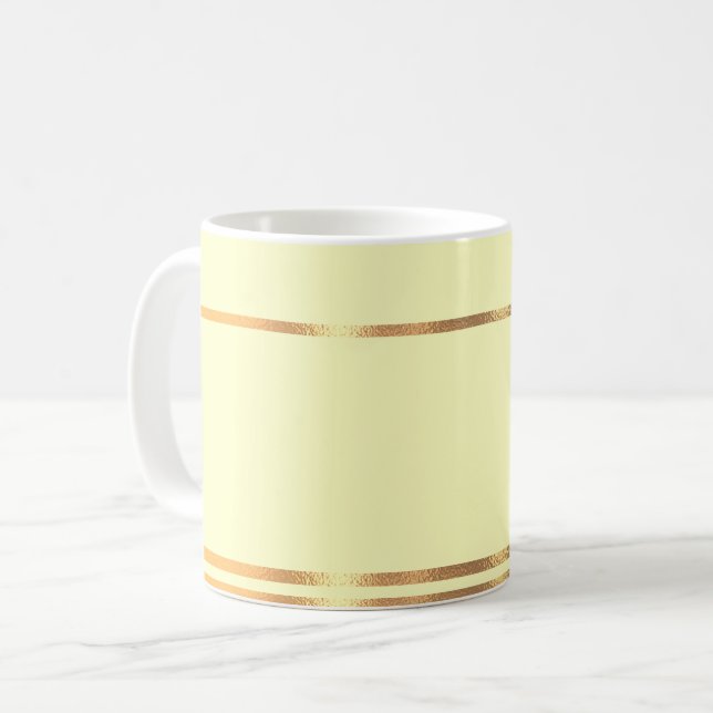 Xícara de café amarela e Dourada (Frente Esquerda)