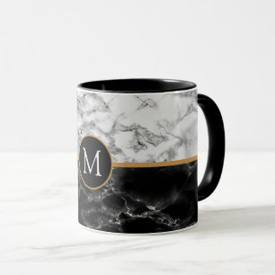 Xícara de café branco-preto, com letra personaliza