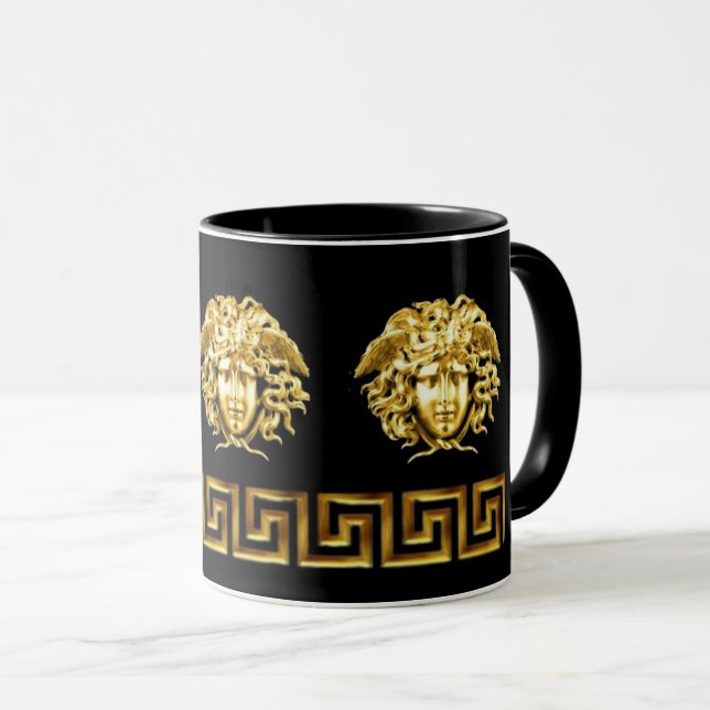 Xícara de Café Chave Grega Medusa Dourada (Frente Esquerda)
