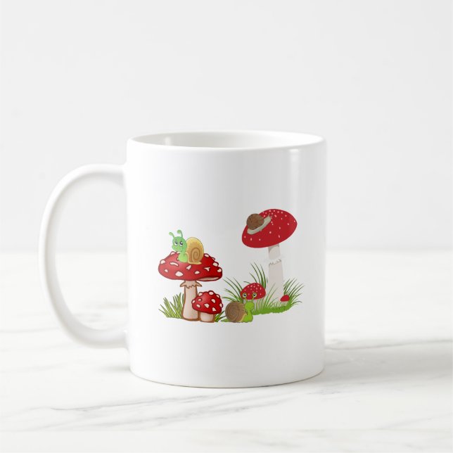 Xícara De Café Com Padrão De Cogumelo E Caracol No (Esquerda)
