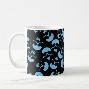 Xícara de café preto e azul