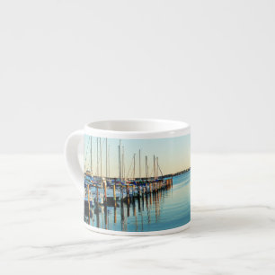 Xícara De Espresso Barcos na Marina por Shirley Taylor