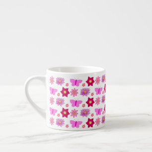 Xícara De Espresso Borboletas e flores de bebê cor-de-rosa