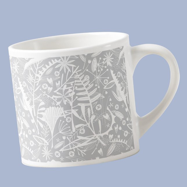 Xícara De Espresso Cinza de Prata Botânica (Botanical leaf and flower pattern modern espresso cup)