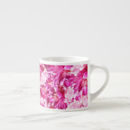Xícara de Espresso com Flores de Peônia Rosa