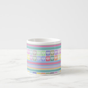 Xícara De Espresso Corações de amor design do dia dos namorados cores
