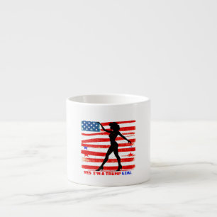 XÍCARA DE ESPRESSO DONALD TRUMP - SIM, SOU UMA GAROTA TRUMP