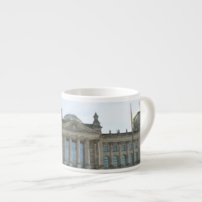 Xícara De Espresso Edifício do Reichstag em Berlim (Frente Esquerda)