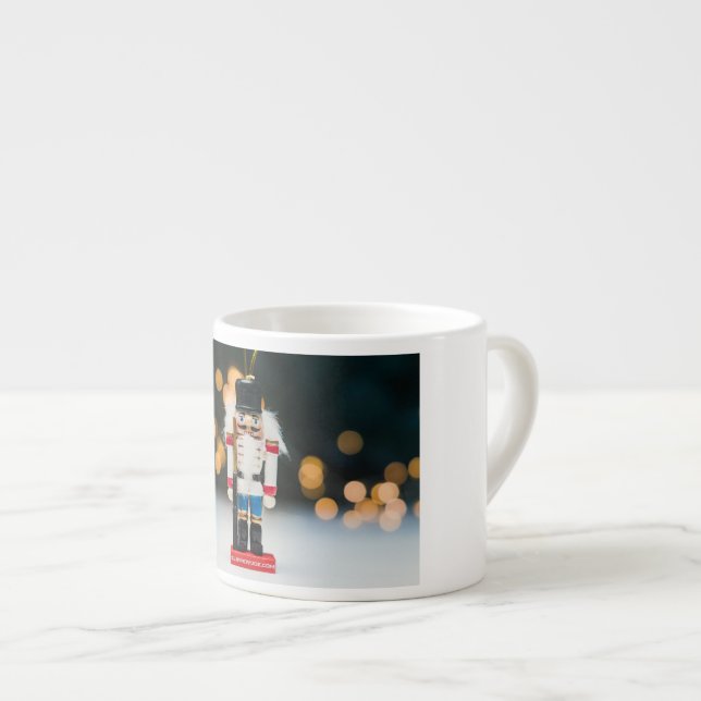 Xícara De Espresso Enfeite de Natal clássico quebra-nozes do Slippery (Frente Esquerda)