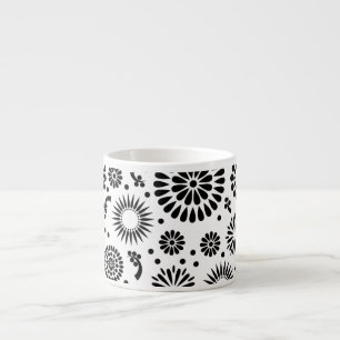 Xícara De Espresso Flores boho Padrão floral vetorial preto e branco