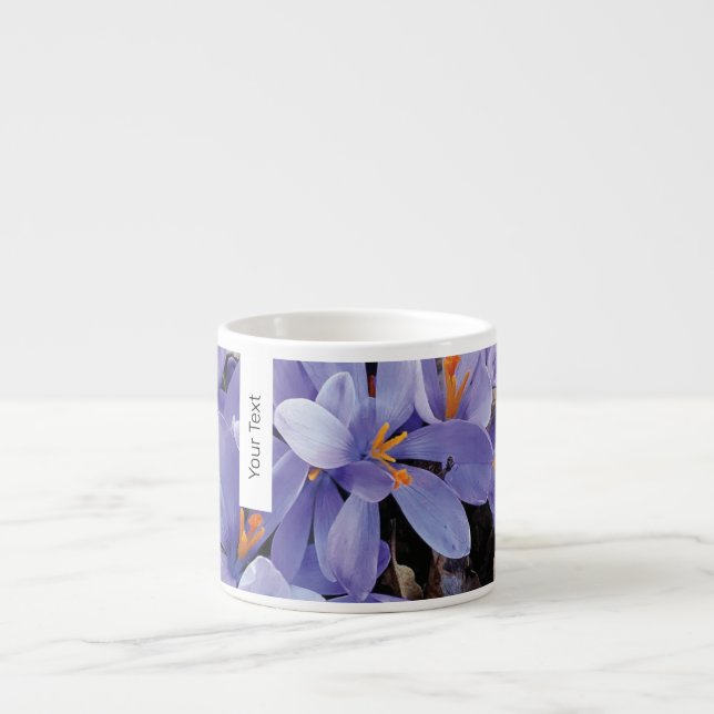 Xícara De Espresso flores de violeta da montanha Monogramadas (Frente)