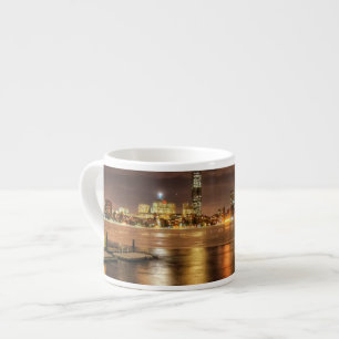 Xícara De Espresso Gelo derretido parcialmente em Charles River em