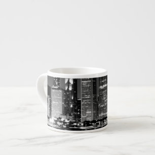 Xícara De Espresso Ideia da noite da arquitectura da cidade famosa de