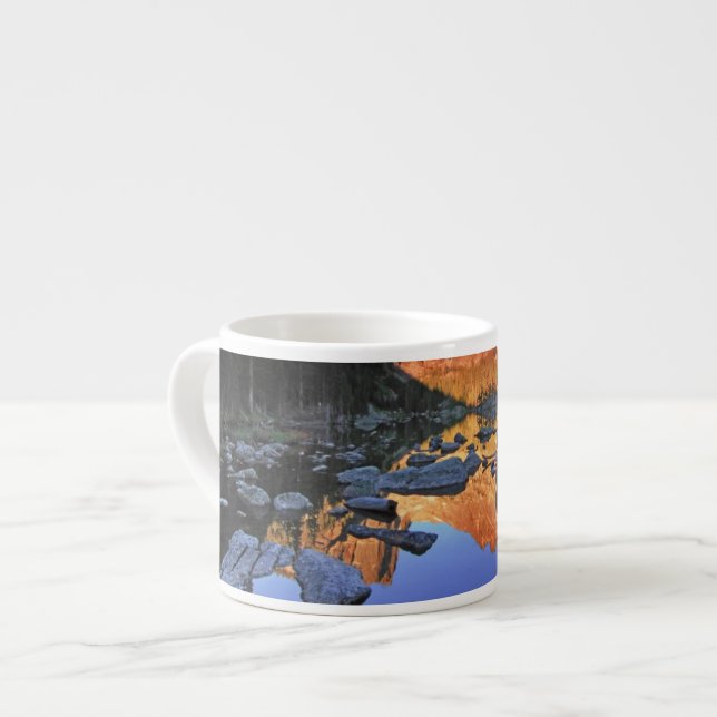 Xícara De Espresso Lago ideal (Frente Esquerda)