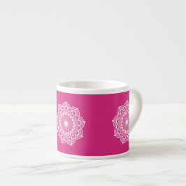 Xícara De Espresso Mandala Branco em Fundo Rosa