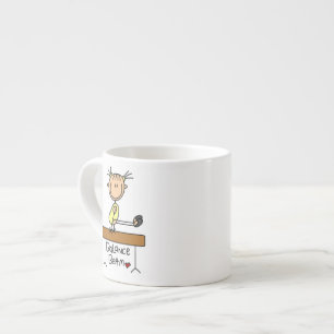 Xícara De Espresso Menina na Trave de Equilíbrio
