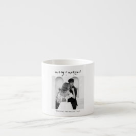 Xícara De Espresso Merry & Married - Personalized Newlywed Christmas