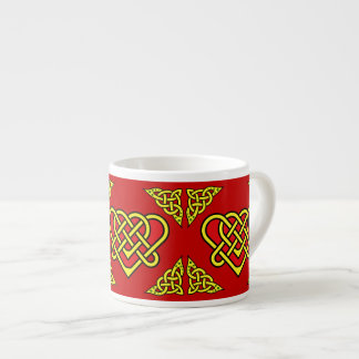 Xícara De Espresso Nó de coração entrelaçado celta/Gadhlig, dourado, 
