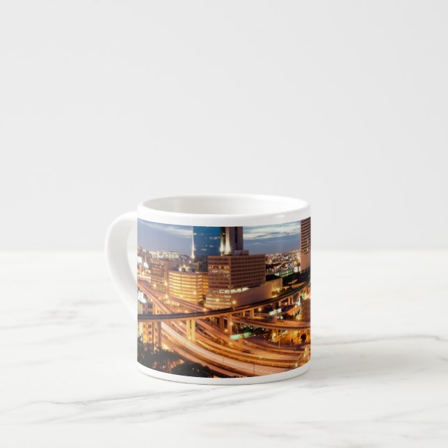 Xícara De Espresso Opinião do centro da cidade (Frente Esquerda)