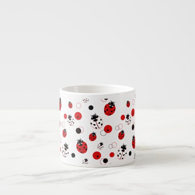 Xícara De Espresso Padrão de Ladybug vermelho, preto e branco simples (Frente)