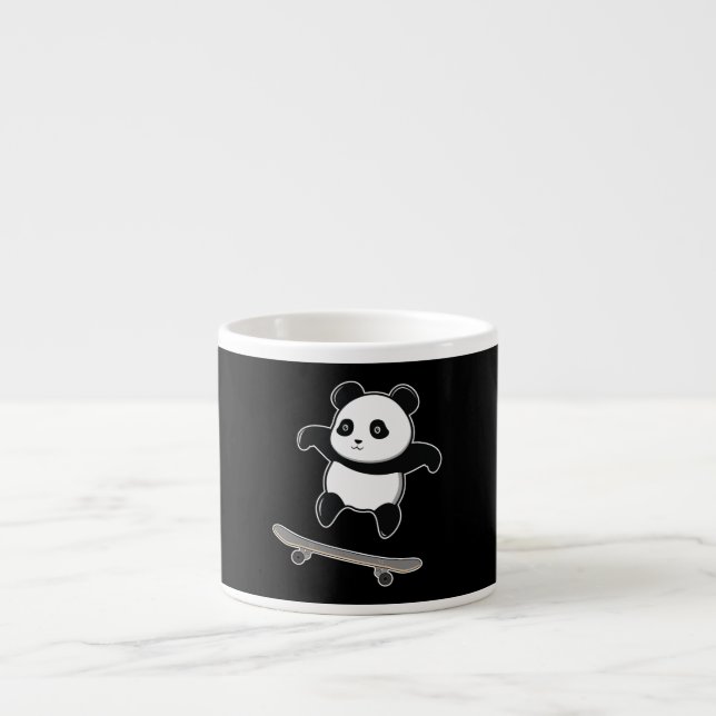 Xícara De Espresso Skateboard de Panda Bebê (Frente)