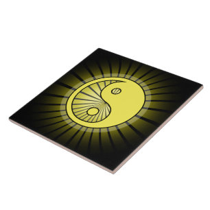 Yang Amarelo brilhante sobre preto