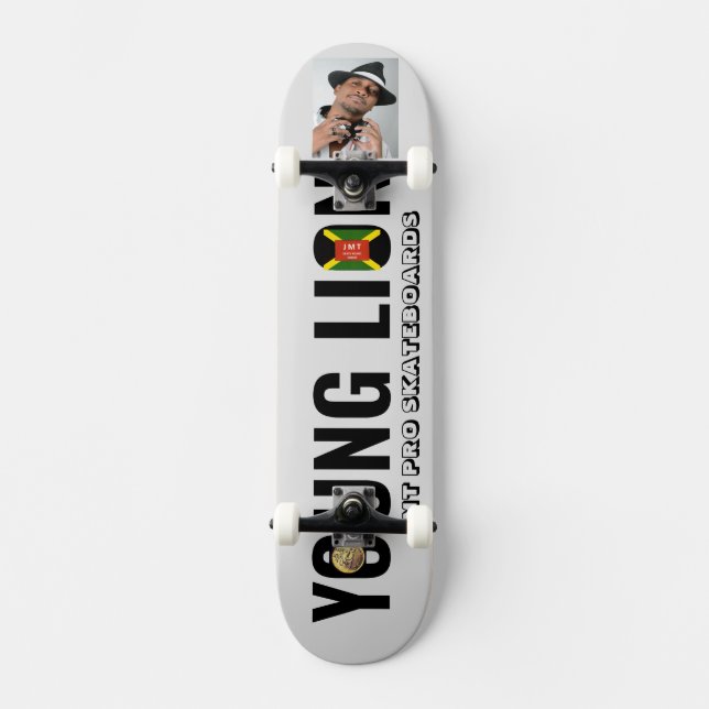 YOUNG LION Skateboard (Frente)