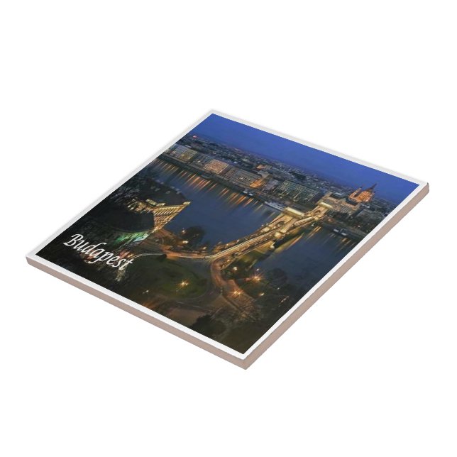 zHU008 BUDAPEST, Hungria, Budapeste, (Lateral)