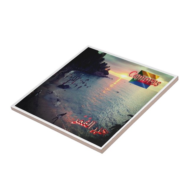 zKM004 COMOROS, Sunset no Oceano Índico, (Lateral)