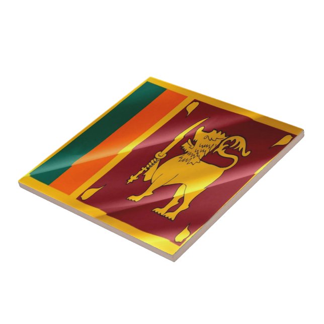 zLK002 acenando no Sri Lanka, (Lateral)
