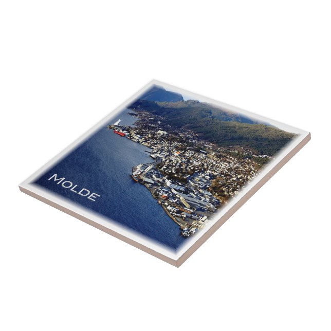 zNO012 MOLDE, Noruega, Europa, (Lateral)