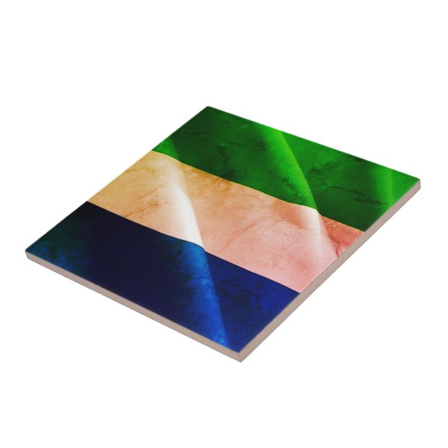 zSL002 SIERRA LEONE, Waving Flag, África, (Lateral)